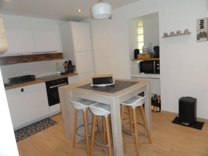 2 Schlafzimmer Stadthaus in Saint-Gilles, France, Nr. 318149