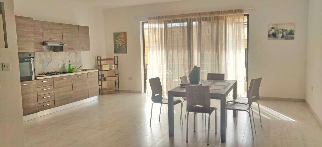 3 chambres Appartement à Mqabba, Malta No. 8107