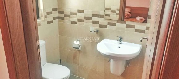 3 chambres Appartement à Mqabba, Malta No. 8107 7