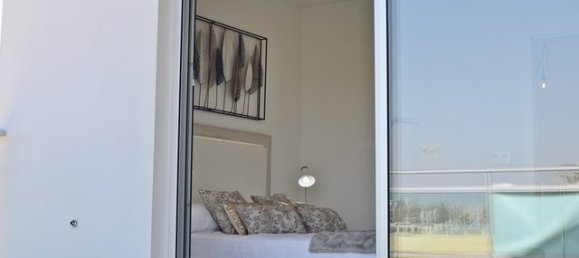 3 bedrooms Villa in Los Alcazares, Spain No. 10446 8