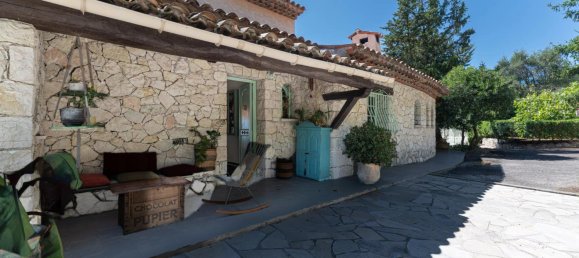 5 bedrooms Villa in Alpes-Maritimes, France No. 331711 14