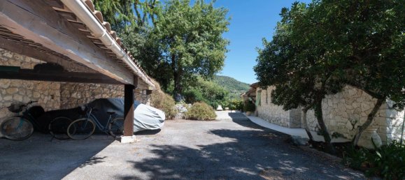 5 bedrooms Villa in Alpes-Maritimes, France No. 331711 20