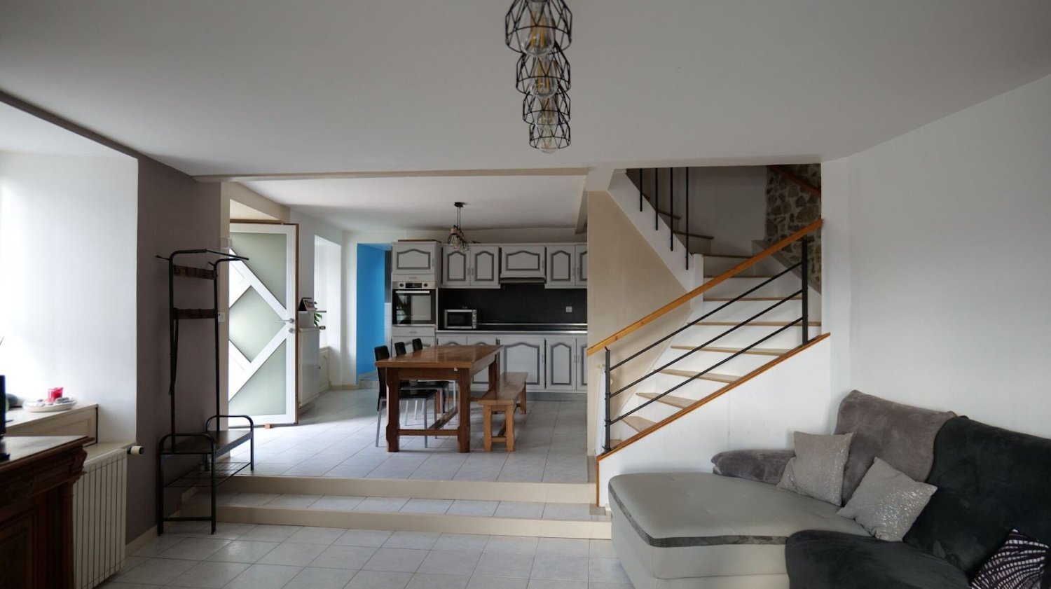 4 chambres Maison à Cublize, France No. 137203