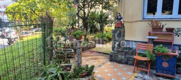 2 chambres Appartement à Genoa, Italy No. 352430 2