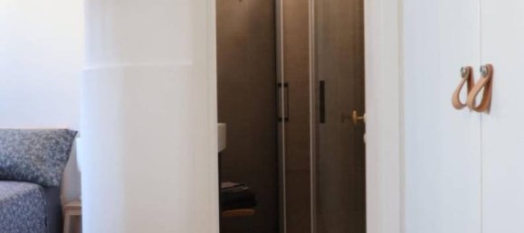 1 bedroom Apartment in Venice, Italy No. 335222 6