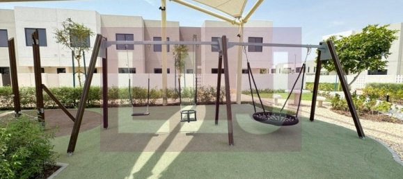 4 bedrooms Villa in Yas Island, UAE No. 53887 12