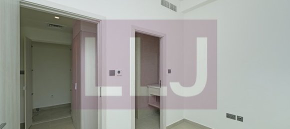 4 bedrooms Villa in Yas Island, UAE No. 53887 15