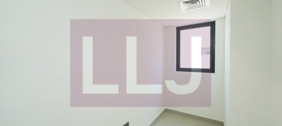 4 bedrooms Villa in Yas Island, UAE No. 53887 13