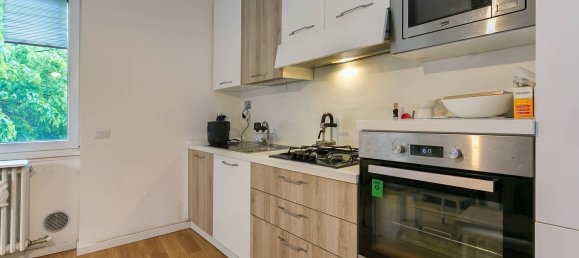 Квартира с 2 комнатами в Чернуско суль Навильо, Италия № 44263 13