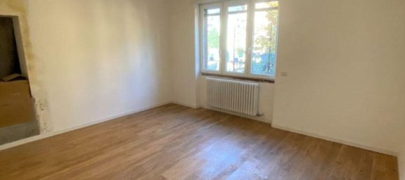 Квартира с 2 комнатами в Чернуско суль Навильо, Италия № 44263 46