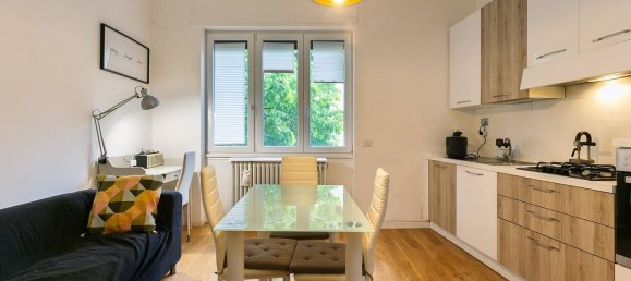 Квартира с 2 комнатами в Чернуско суль Навильо, Италия № 44263 15