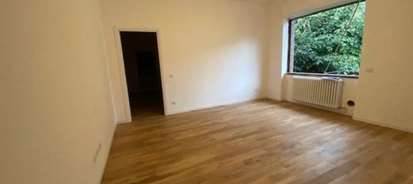 Квартира с 2 комнатами в Чернуско суль Навильо, Италия № 44263 2