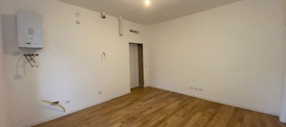 Квартира с 2 комнатами в Чернуско суль Навильо, Италия № 44263 32