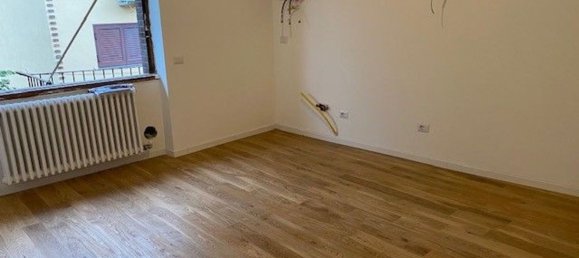 Квартира с 2 комнатами в Чернуско суль Навильо, Италия № 44263 30