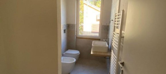 Квартира с 2 комнатами в Чернуско суль Навильо, Италия № 44263 49