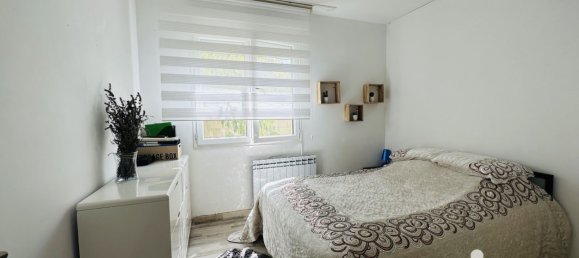 4 bedrooms House in Saint-Maximin, France No. 159177 13