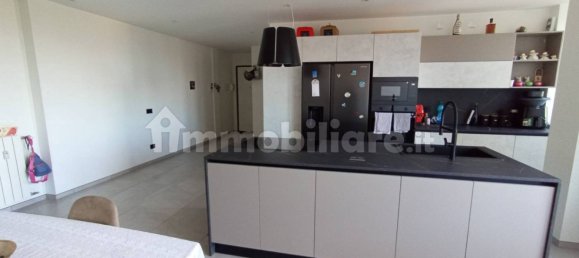 2 Schlafzimmer Wohnung in Cinisello Balsamo, Italy, Nr. 267351 6