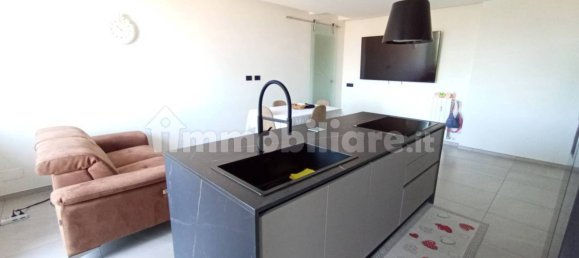 2 Schlafzimmer Wohnung in Cinisello Balsamo, Italy, Nr. 267351 9