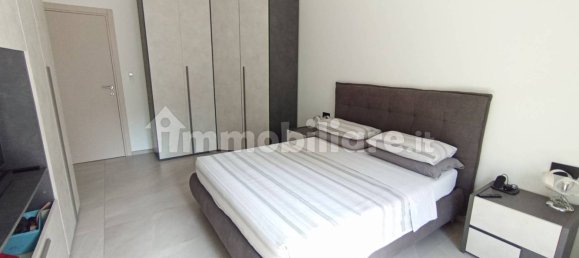 2 Schlafzimmer Wohnung in Cinisello Balsamo, Italy, Nr. 267351 13