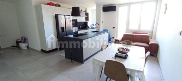 2 Schlafzimmer Wohnung in Cinisello Balsamo, Italy, Nr. 267351 10