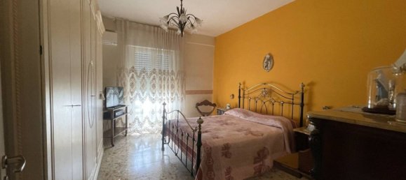 2 bedrooms Apartment in Naples, Italy No. 296250 15