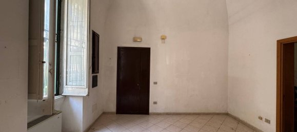 3 chambres Appartement à Lecce, Italy No. 267732 9