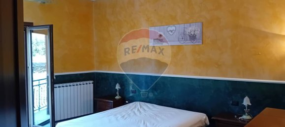 4 bedrooms Apartment in Bronte, Italy No. 274526 4