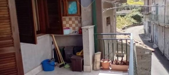 4 bedrooms Apartment in Bronte, Italy No. 274526 8