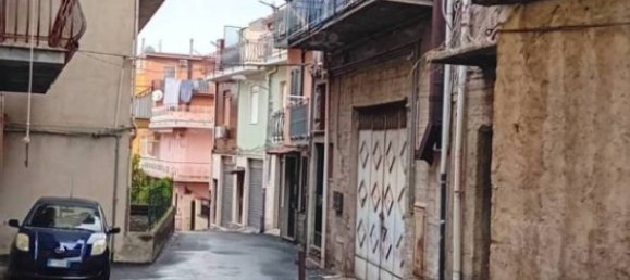 4 bedrooms Apartment in Bronte, Italy No. 274526 18