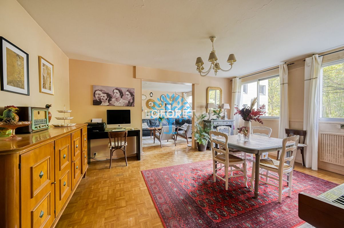 4 chambres Appartement à Sèvres, France No. 121292