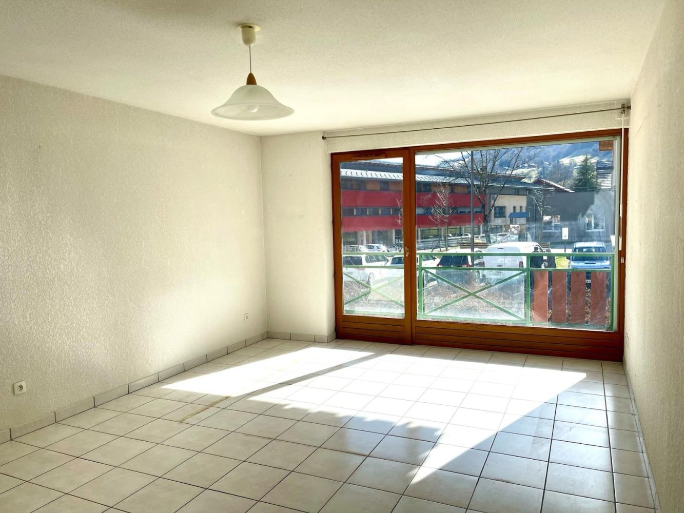 Квартира с 2 спальнями в Тон, Франция № 199816