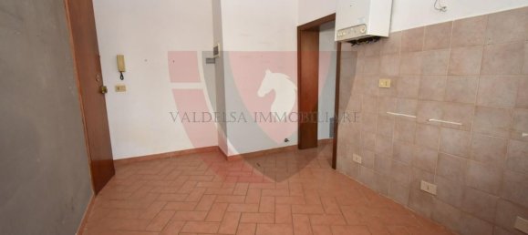 2غرفة شقة في Colle di Val d'Elsa, Italy رقم 91008 3