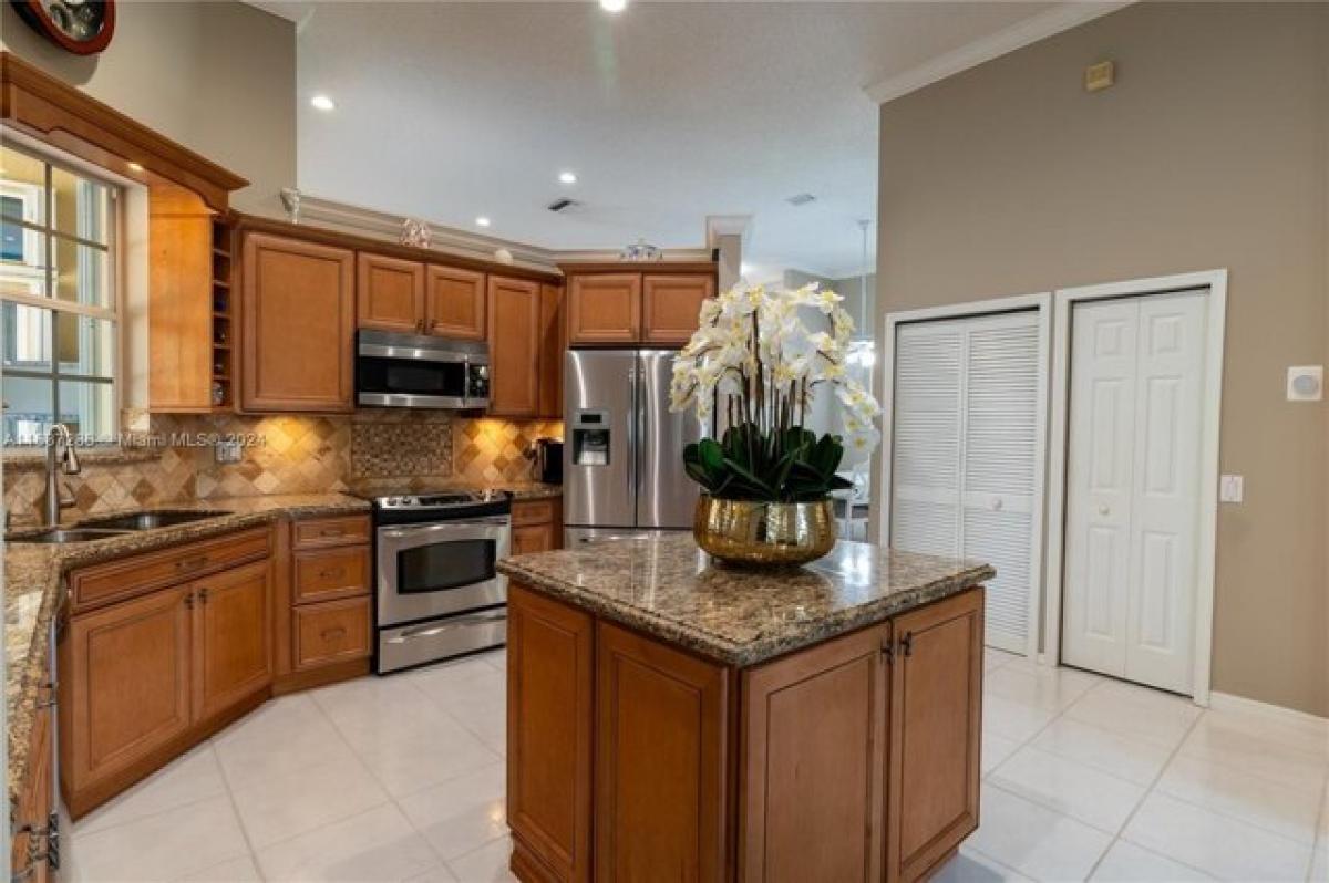 Casa de 5 dormitorios en Weston, USA No. 441089