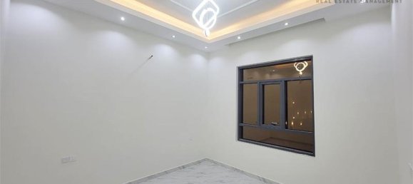 5 bedrooms Villa in Al Yasmeen, UAE No. 25630 11