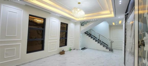 5 bedrooms Villa in Al Yasmeen, UAE No. 25630 8