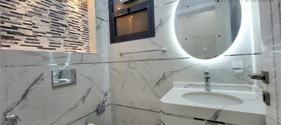 5 bedrooms Villa in Al Yasmeen, UAE No. 25630 16