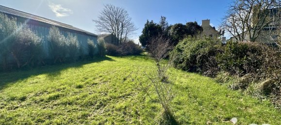 Дом с 5 комнатами в Плугрескан, Франция № 202089 3