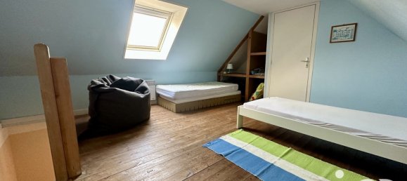 Дом с 5 комнатами в Плугрескан, Франция № 202089 14