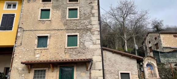 2 bedrooms House in Lusiana Conco, Italy No. 122103 2