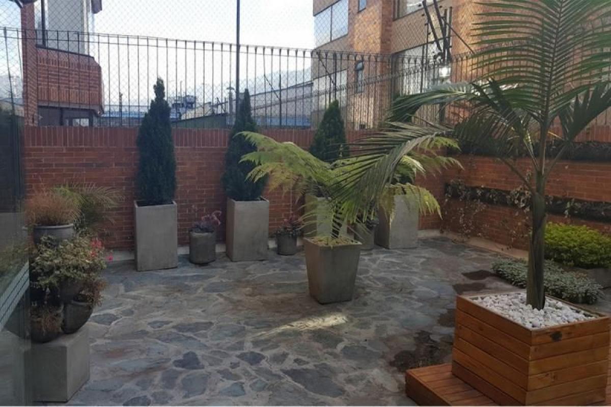 Дом с 4 спальнями в Богота, Колумбия № 11660