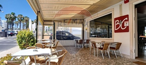 388m² Building in Albufeira, Portugal No. 40889 2