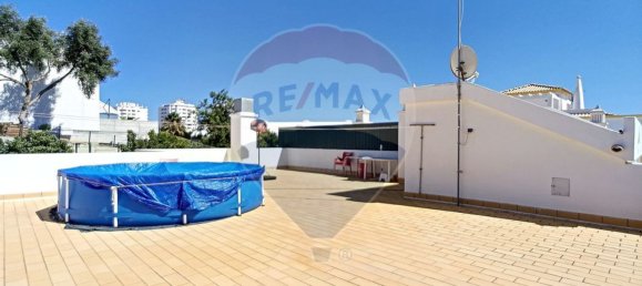 388m² Building in Albufeira, Portugal No. 40889 6