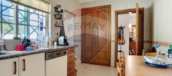 388m² Building in Albufeira, Portugal No. 40889 15