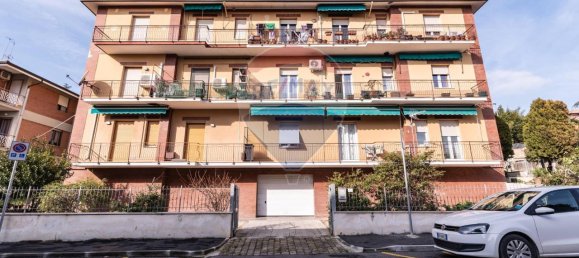 5 rooms Apartment in Jesi, Italy No. 2461 12