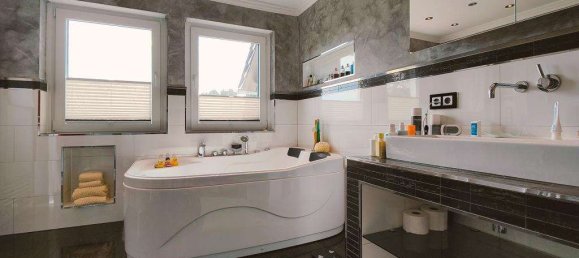 8 rooms House in Solingen, Germany No. 56959 19