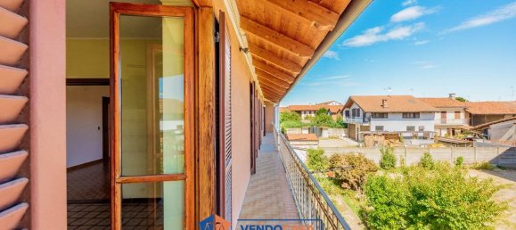 3 bedrooms Villa in Lombriasco, Italy No. 280831 19