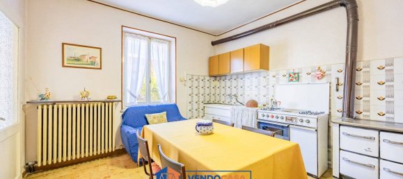 3 bedrooms Villa in Lombriasco, Italy No. 280831 5