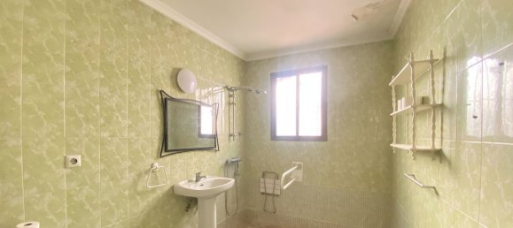 7 bedrooms Townhouse in Marbella, Spain No. 253051 12