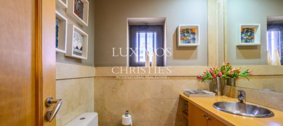 5 bedrooms Villa in Porto, Portugal No. 108494 8