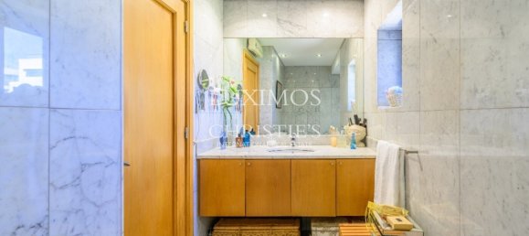 5 bedrooms Villa in Porto, Portugal No. 108494 18